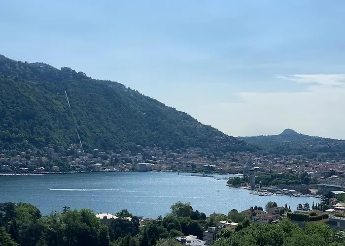 La Finestra Sul Lago Di Como
